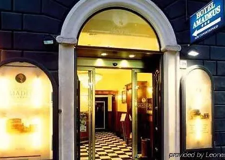 Amadeus Hotel