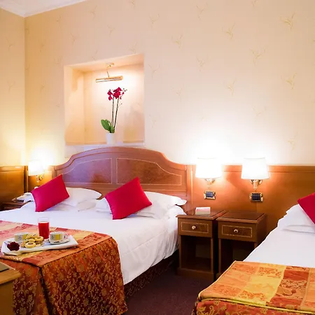 Amadeus Hotel