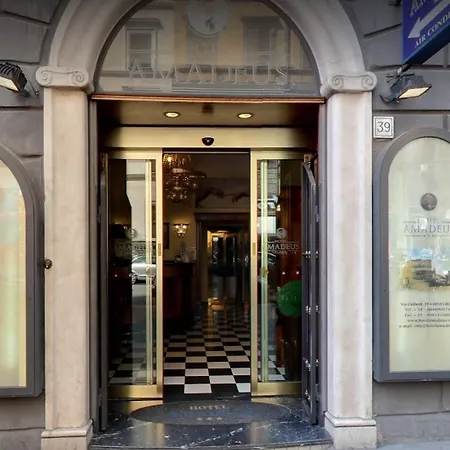 Amadeus Hotel