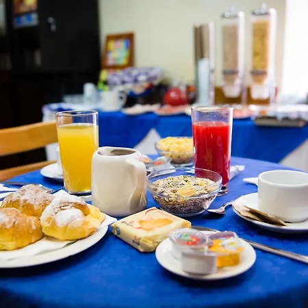Hotel Amadeus 3*